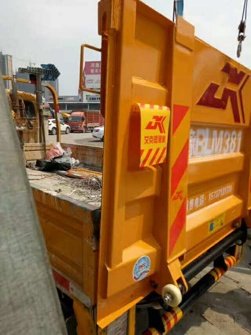 河南汽車尾板價(jià)格 河南汽車尾板價(jià)格